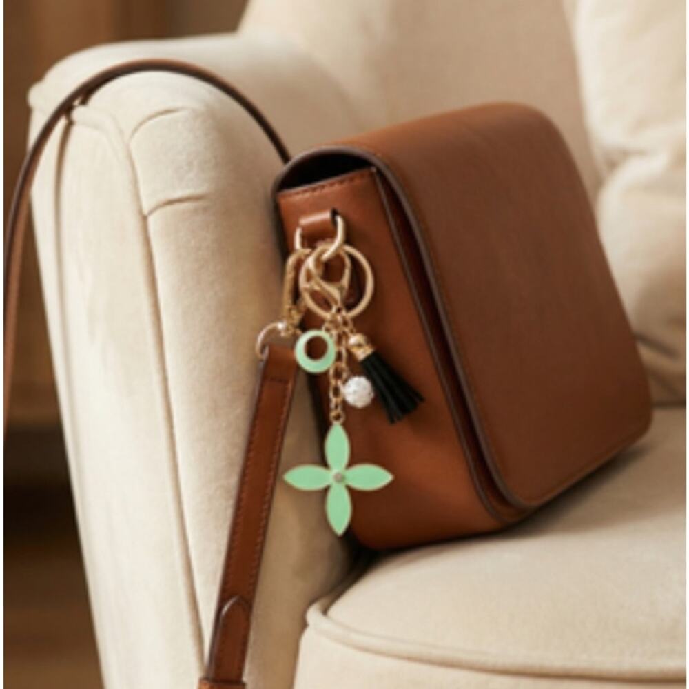 Gold Green Clover Bag Charm Key Chain New